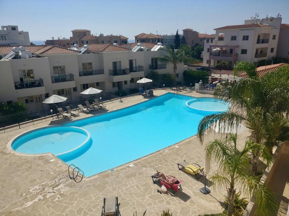 Ifestos Kings Resort Appartment Paphos Bagian luar foto