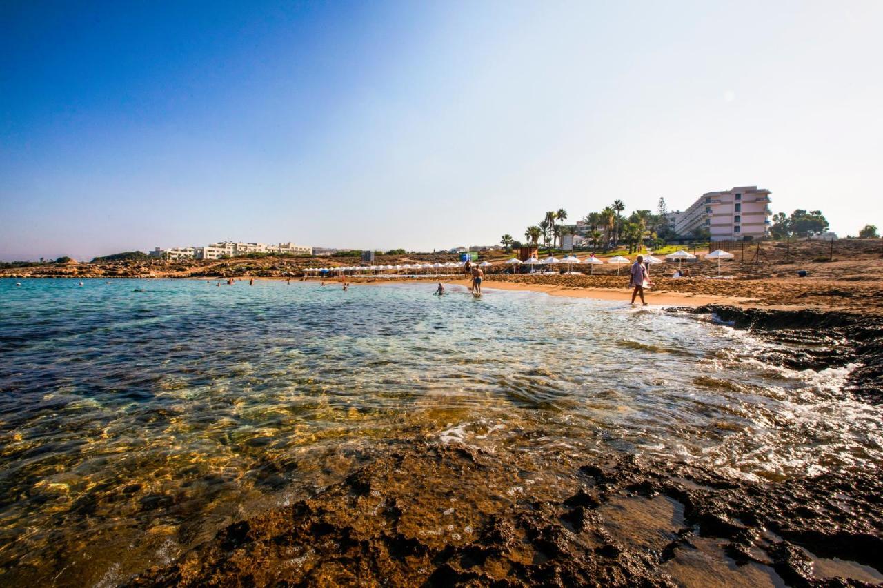Ifestos Kings Resort Appartment Paphos Bagian luar foto