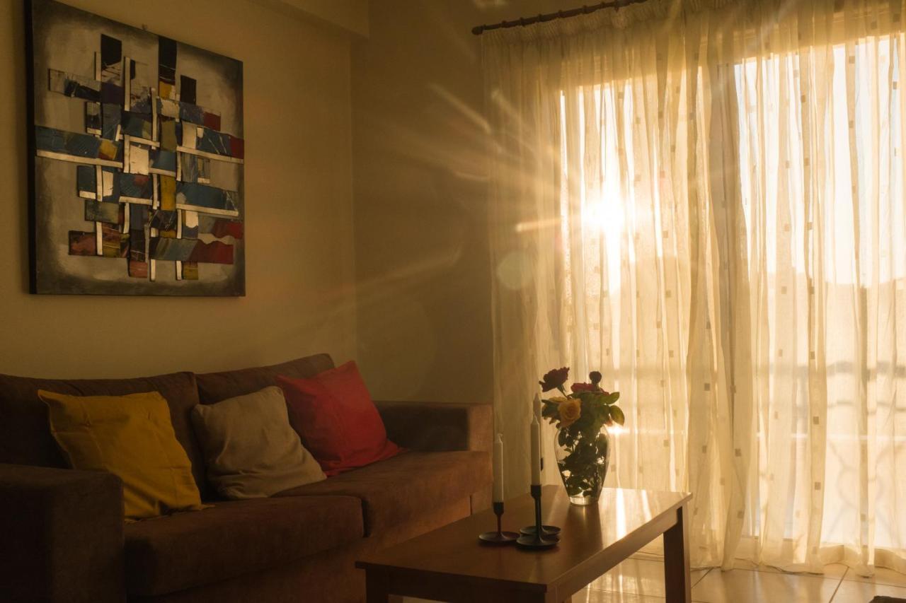 Ifestos Kings Resort Appartment Paphos Bagian luar foto